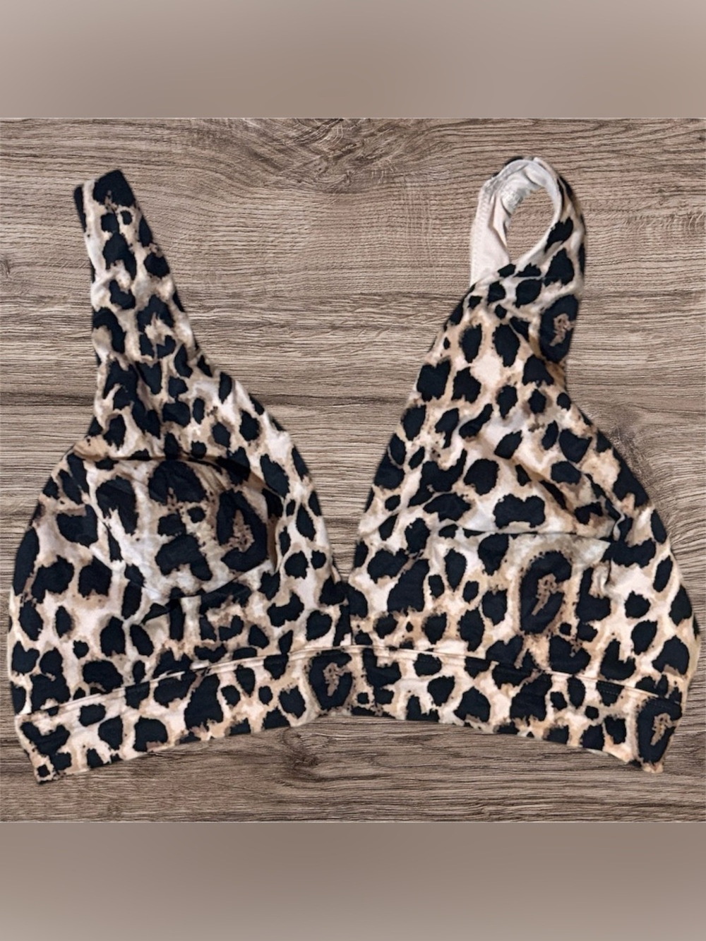 PINK Victoria's Secret Leopard Print bra in Black and Tan